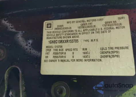 1999 Chevrolet Tahoe C1500 из США, поврежденный, VIN 1GNEC13RXXR153785